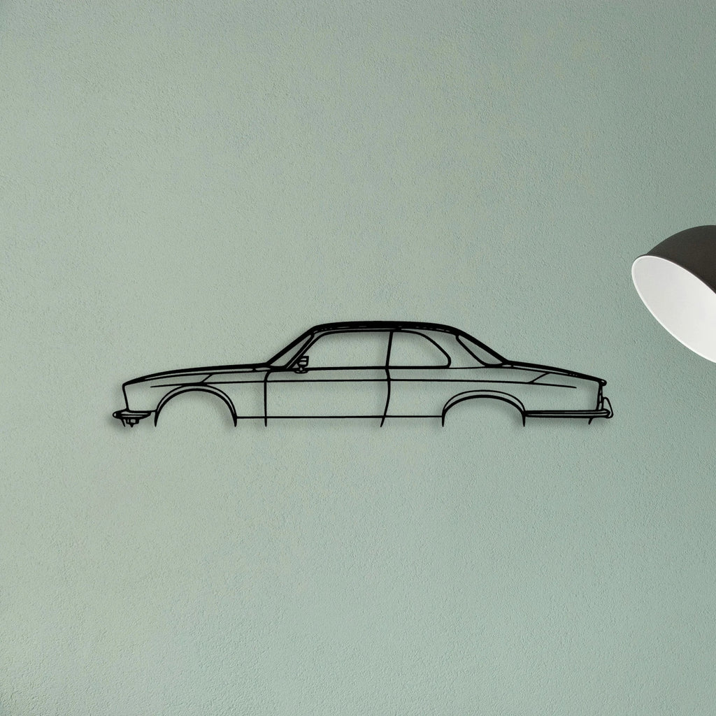 XJC 1976 Classic Silhouette Metal Wall Art - Tinvibe