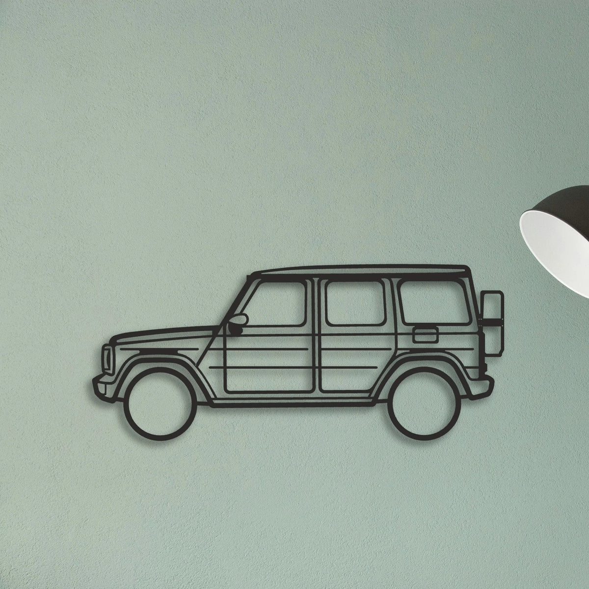 Class G Classic Silhouette Metal Wall Art - Tinvibe